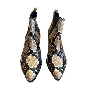 Marc Fisher Yale Pointy Toe Chelsea Ankle Bootie Size 6.5